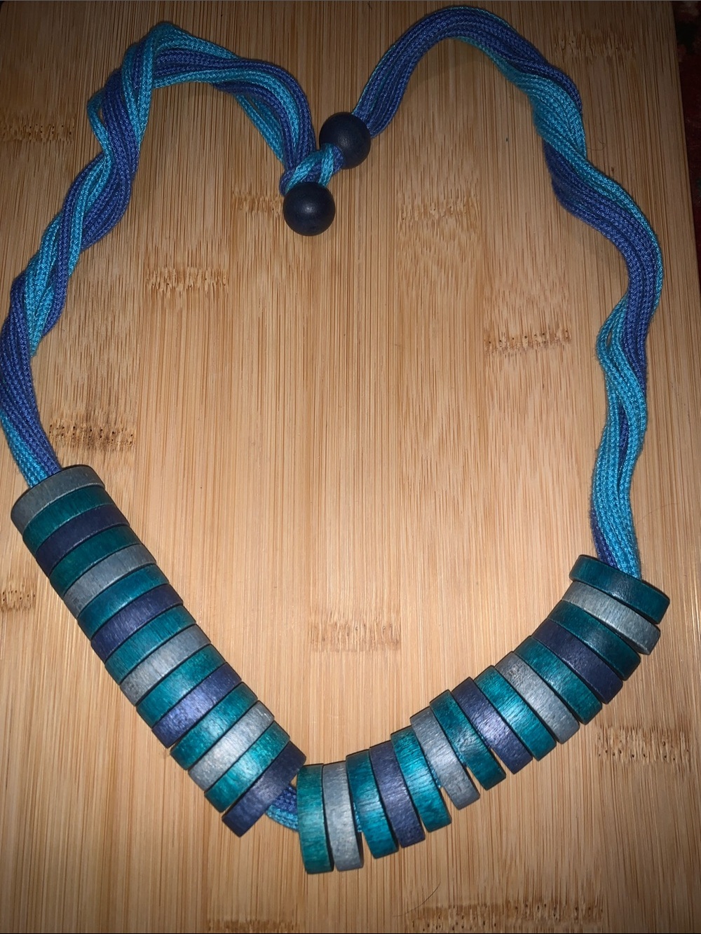 Vintage Boho Wooden Beaded Necklace in Blue